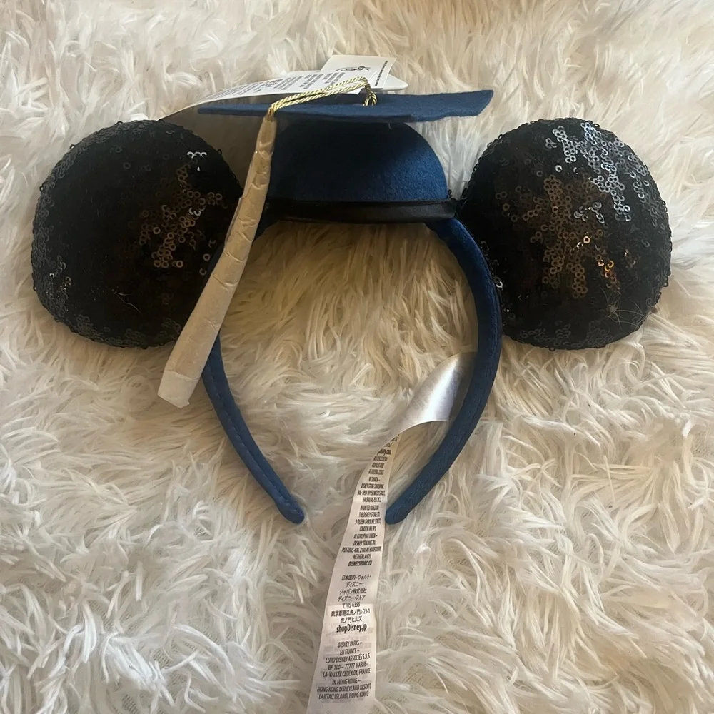 Disney Parks Mickey Mouse Graduation Cap Ear Headband Class of 2022